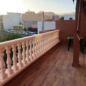 https://san-isidro-2-rooms-quiet-terrace.in-canary-islands.com